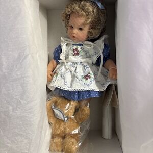 Lee Middleton Classic Miniatures Goldilocks Edition # 127 Bear NRFB  With Coa